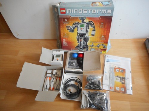 Lego mindstorms robot - lego,